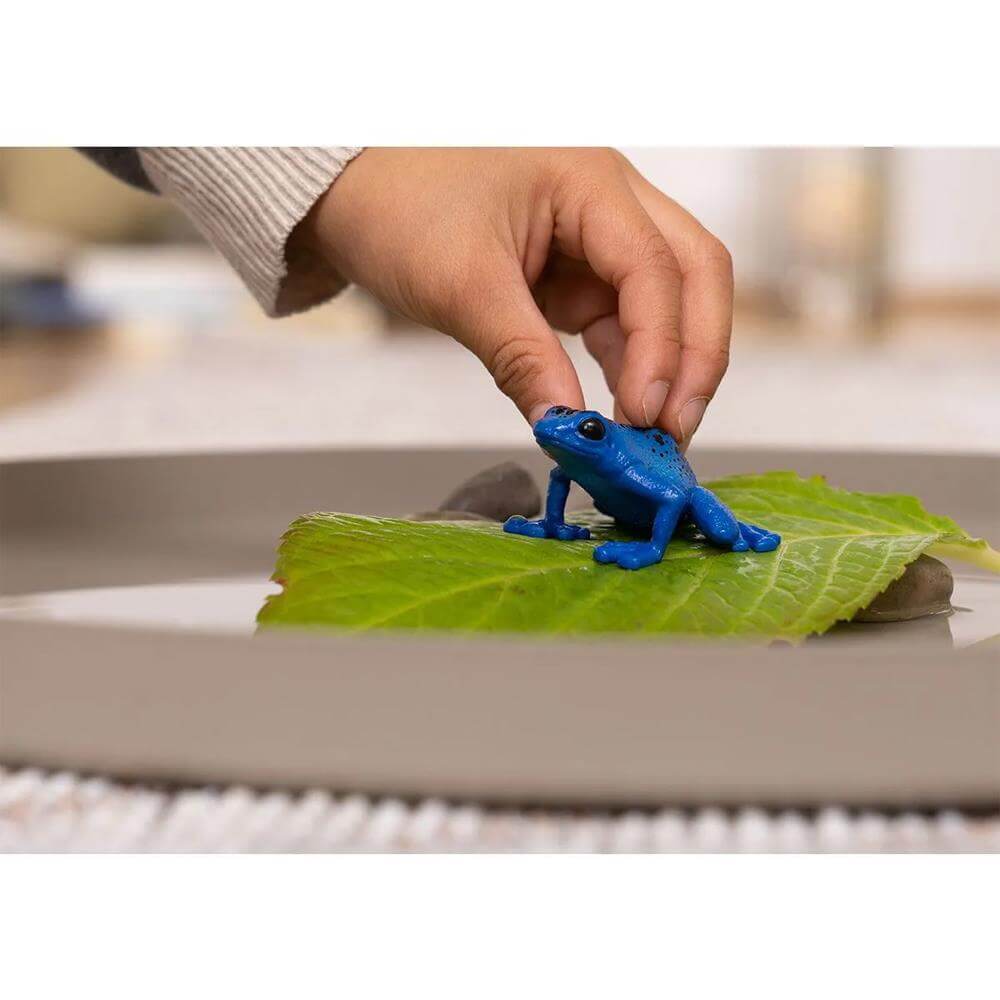 Schleich Blue Poison Dart Frog 14864